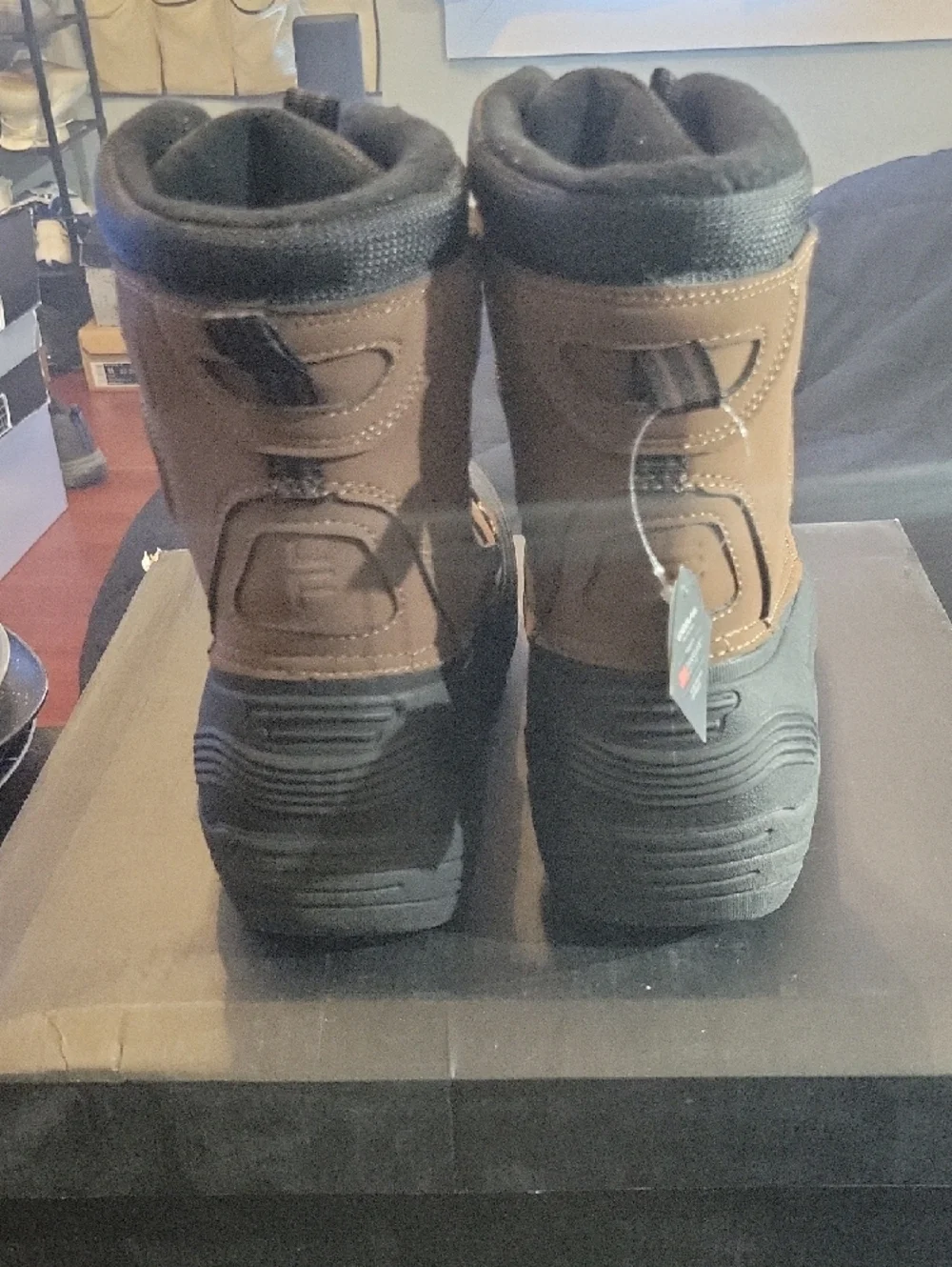 London Fog Breckenridge Waterproof Boots Mens 10 NWT & BOX